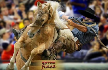 Прикольный фотошаблон для фото - Ковбой на коне